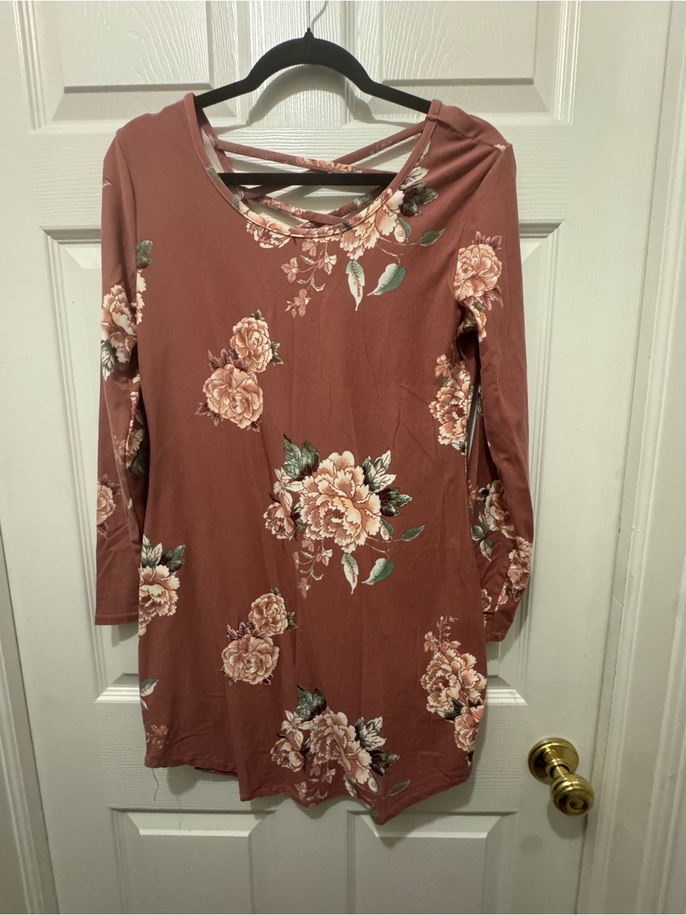 No Boundaries Dusty Rose Floral Crisscross-Back Long Sleeve Tunic sz L